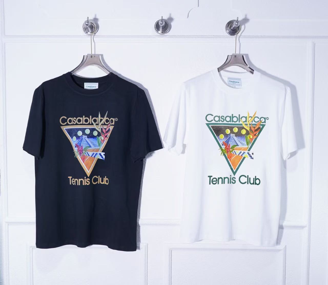 T-shirts Casablanca Tennis Club – Héritage Sportif & Esthétique Riviera