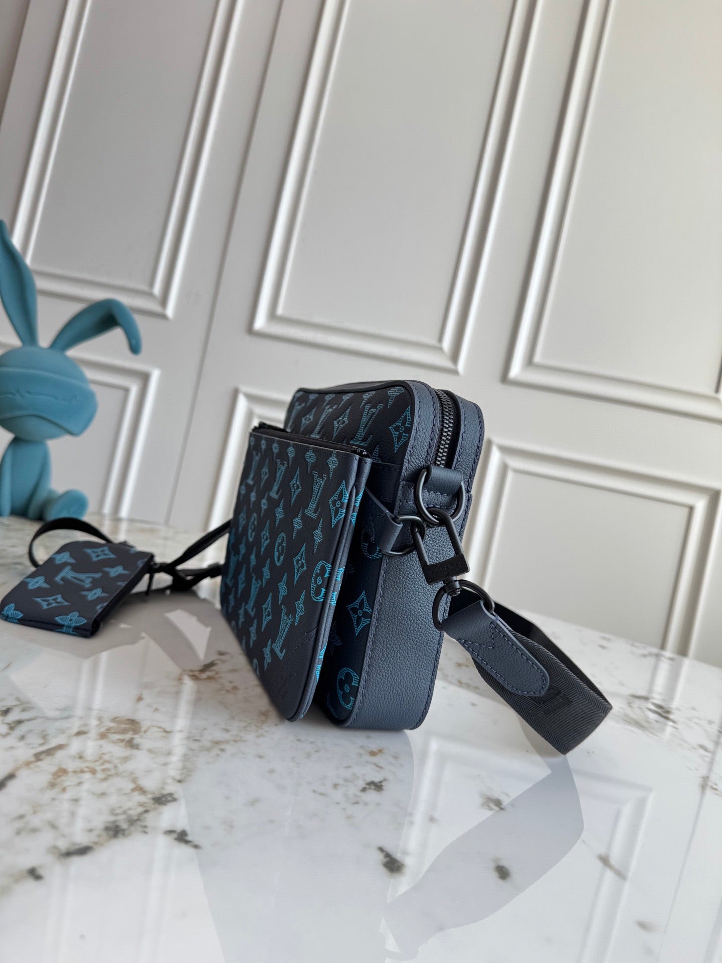 Louis Vuitton Sac Messenger Louis Vuitton Monogram Blanc avec Pochette Mini Zip