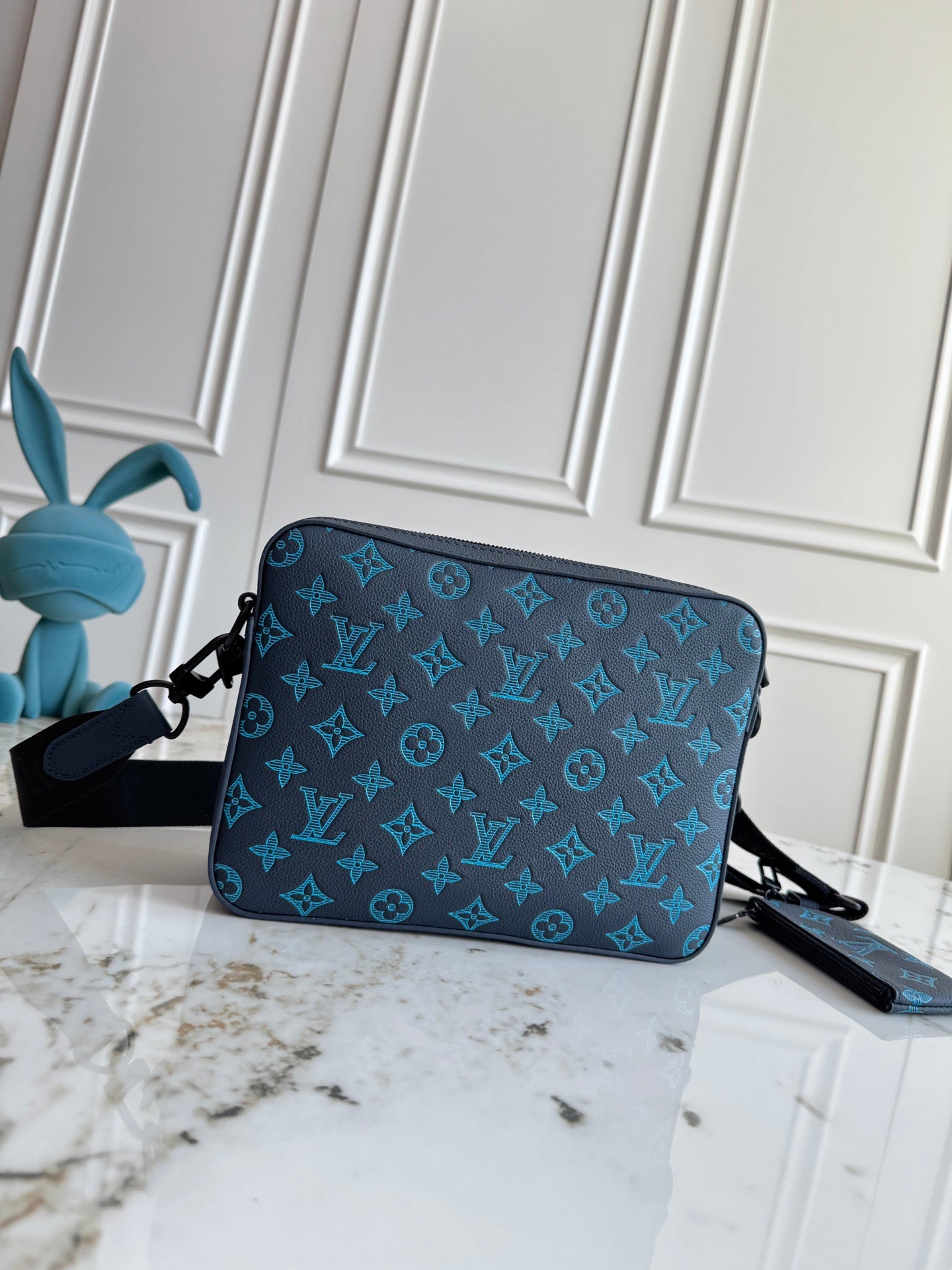Louis Vuitton Sac Messenger Louis Vuitton Monogram Blanc avec Pochette Mini Zip