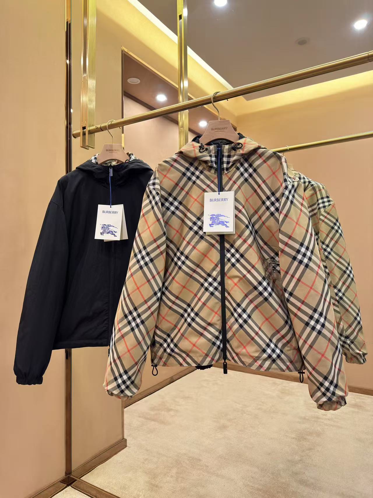 Vestes Burberry – Héritage Iconique & Fonctionnalité Moderne