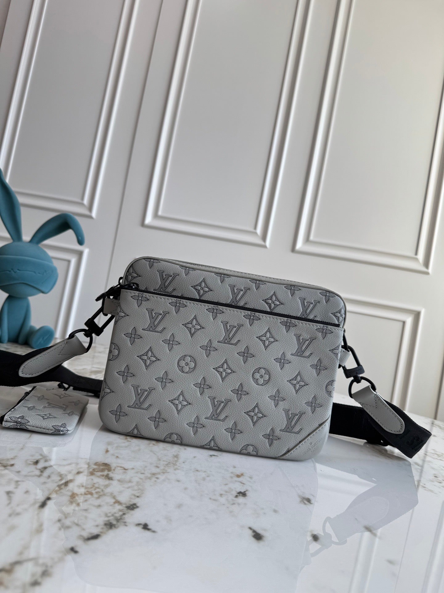 Louis Vuitton Sac Messenger Louis Vuitton Monogram Blanc avec Pochette Mini Zip