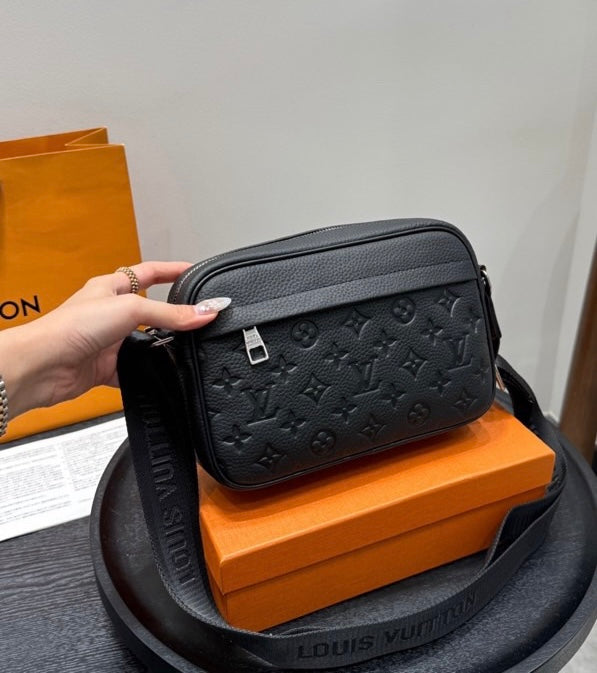 Louis Vuitton Outdoor Messenger Monogram Empreinte Black