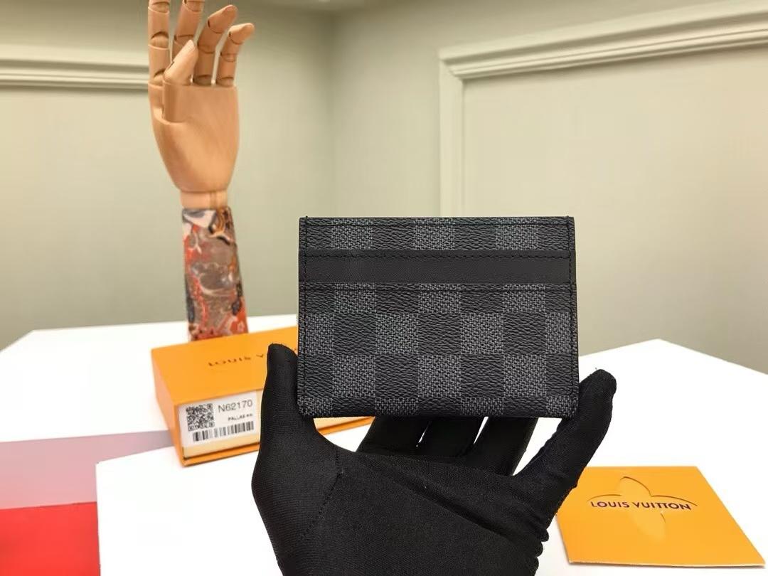 Porte Feuille multiple Louis Vuitton
