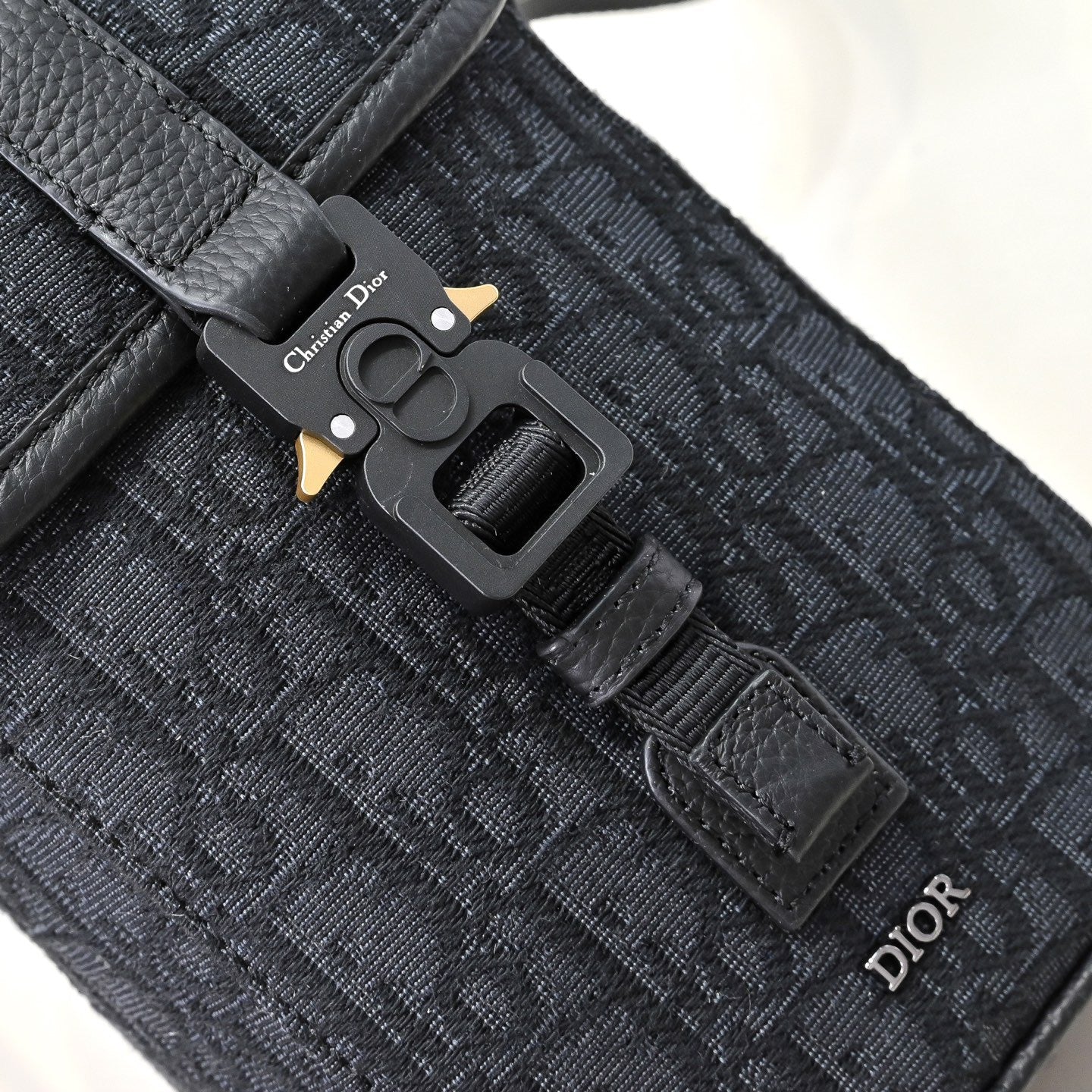 Dior Safari Vertical Messenger Bag Dior Oblique Black